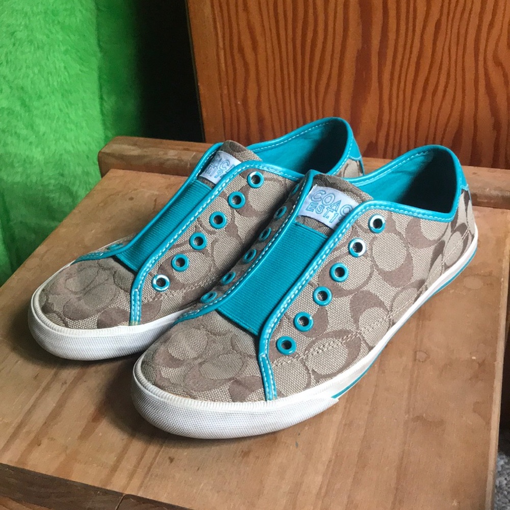 Vintage Coach shoes! - Picture 2 of 5
